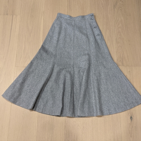 Vintage wool skirt - Picture 1 of 7